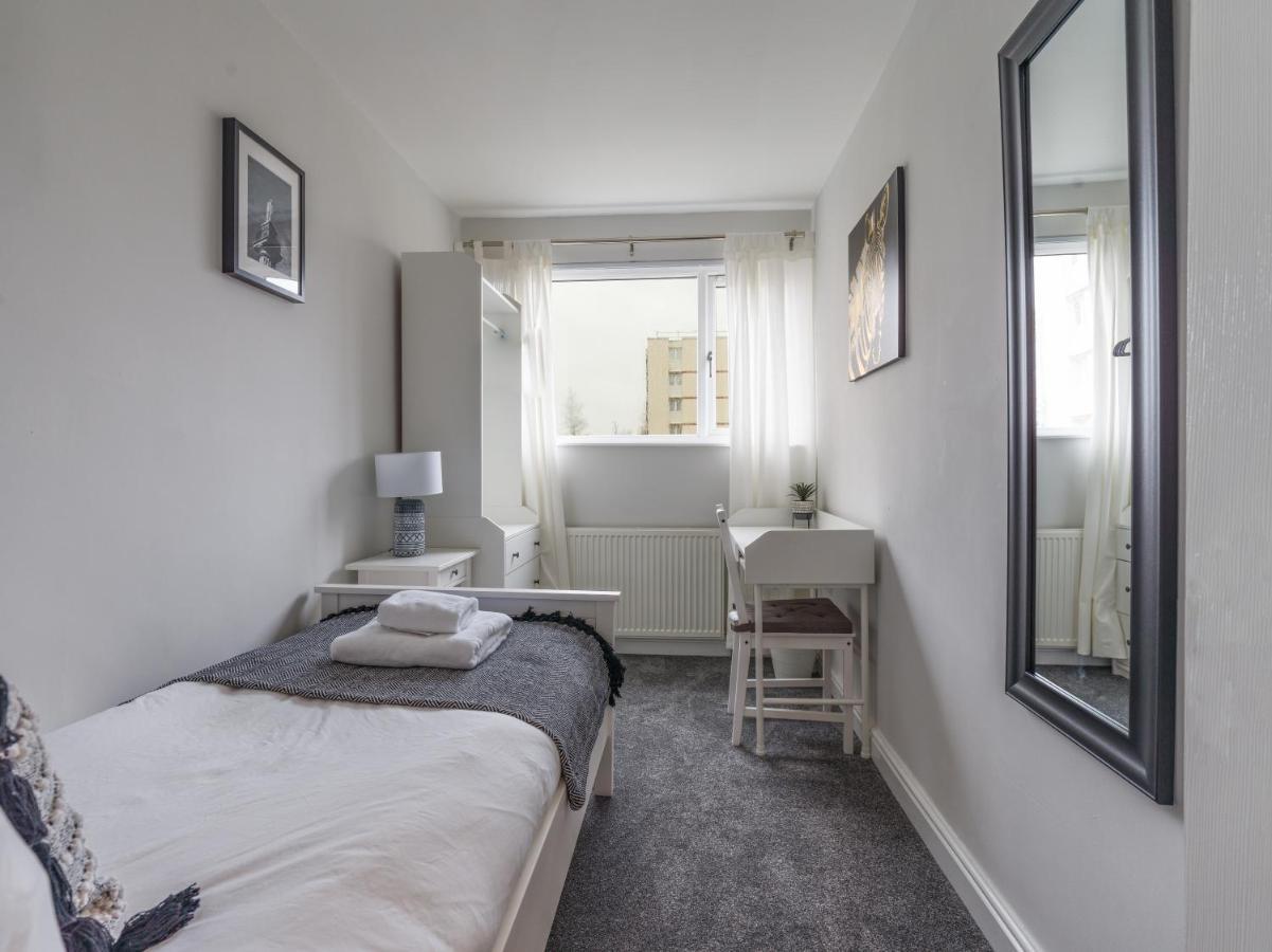 Charming 3-Bed House In Newcastle Upon Tyne Villa Eksteriør billede