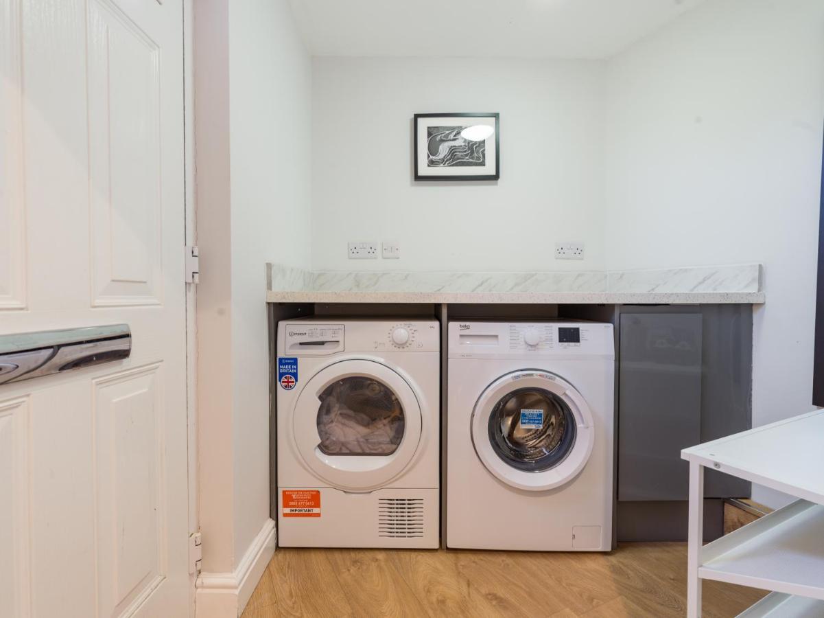 Charming 3-Bed House In Newcastle Upon Tyne Villa Eksteriør billede